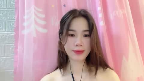 Luna online show from 04/21/26, 01:18