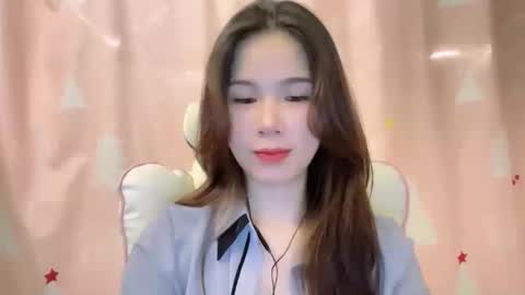 Luna online show from 05/19/26, 03:29