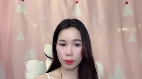 Luna online show from 06/04/26, 04:24