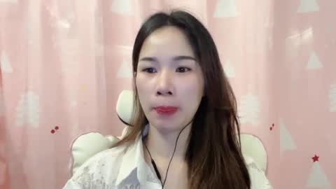 Luna online show from 06/15/26, 09:06