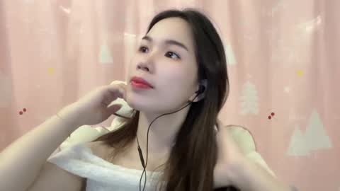 Luna online show from 06/16/26, 10:12