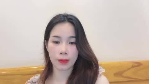 Snapshot of luna4739 chatting on 06/26/26, 03:16 Luna online show from 06/26/26, 03:16