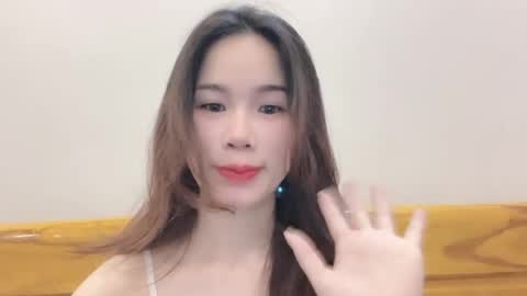Snapshot of luna4739 chatting on 06/29/26, 02:18 Luna online show from 06/29/26, 02:18