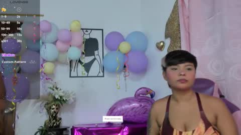 Snapshot of luna__cute chatting on 10/27/25, 12:15 Luna online show from 10/27/25, 12:15