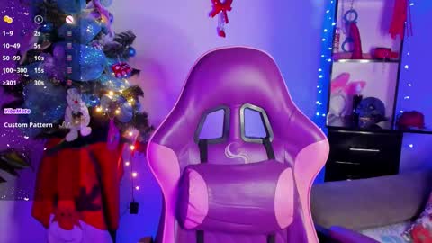 Snapshot of luna__cute chatting on 11/27/25, 05:37 Luna online show from 11/27/25, 05:37