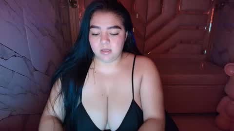 Snapshot of luna__r_ chatting on 04/18/26, 03:10 Luna online show from 04/18/26, 03:10