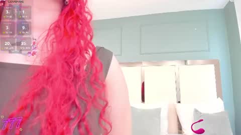Luna online show from 06/20/26, 07:05
