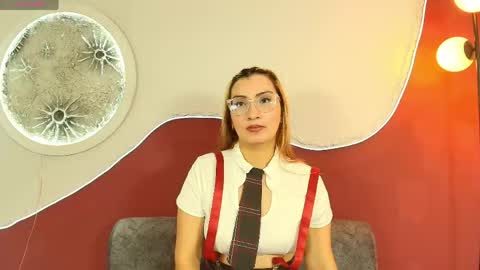 luna__velvet online show from 04/22/26, 12:18