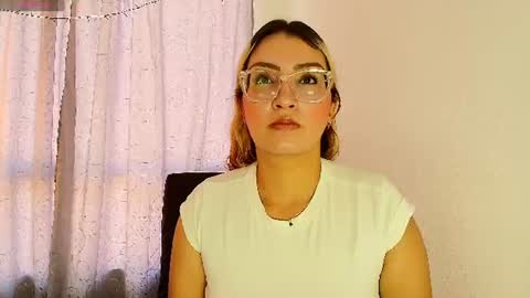 luna__velvet online show from 07/06/26, 12:13