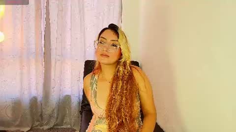 luna__velvet online show from 07/06/26, 03:03