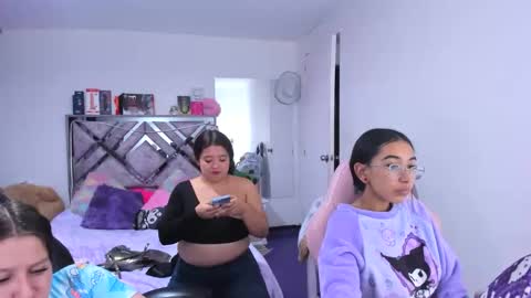 luna_analya online show from 05/27/26, 01:57