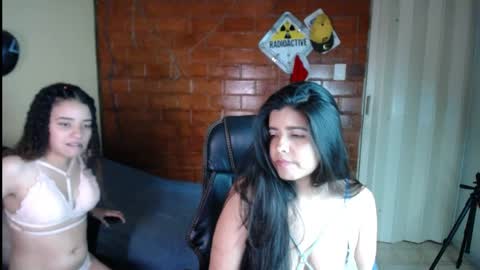 Luna  Cinnamon online show from 04/06/26, 01:14