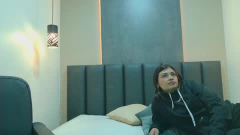 Snapshot of luna_and_jackson_ chatting on 06/02/26, 02:57 Luna Jackson online show from 06/02/26, 02:57