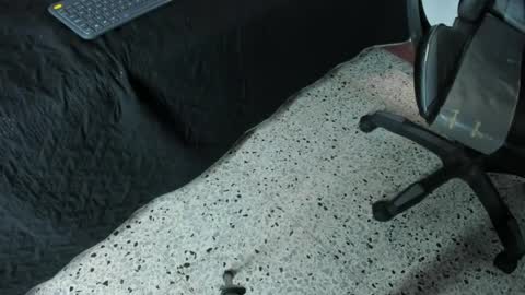 luna_bella_23 online show from 05/02/26, 03:55