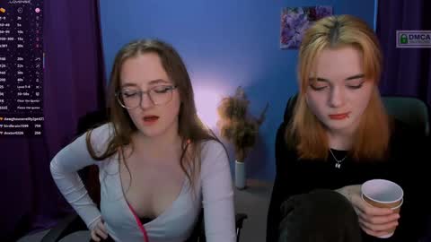 luna_berryy online show from 01/21/25, 02:43