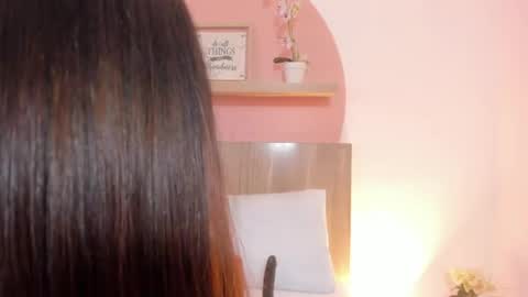 Snapshot of luna_blazze_ chatting on 06/03/26, 01:46 L U N A online show from 06/03/26, 01:46
