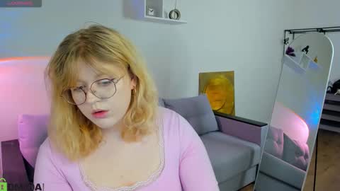 Snapshot of luna_c0ra chatting on 02/10/26, 01:53 luna online show from 02/10/26, 01:53