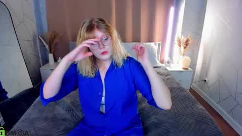 Snapshot of luna_c0ra chatting on 02/20/26, 01:13 luna online show from 02/20/26, 01:13