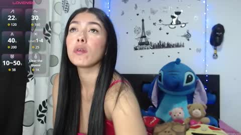 Luna charlotte95 online show from 01/08/26, 02:47