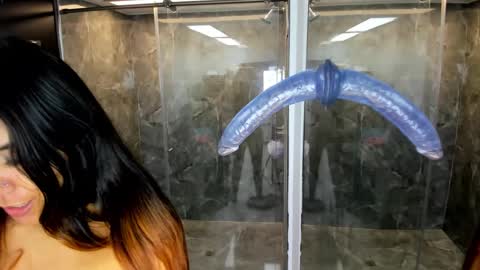 luna  online show from 02/15/25, 11:50