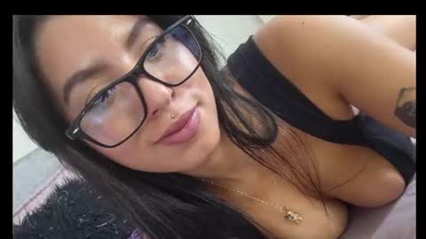 Snapshot of luna_fioree chatting on 07/11/26, 12:19 Luna Fioree online show from 07/11/26, 12:19