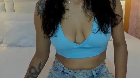 luna_hot_ass online show from 01/17/26, 07:39