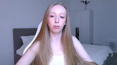 Luna online show from 01/11/26, 08:36