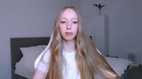 Luna online show from 01/31/26, 09:02