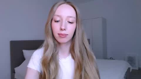 Luna online show from 03/06/26, 09:22