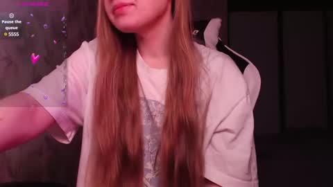 Luna online show from 01/12/25, 11:36