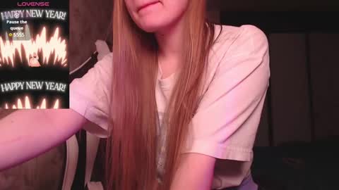 Luna online show from 02/04/25, 06:06