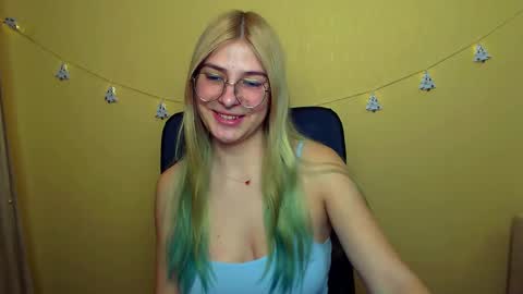 Luna online show from 12/09/24, 01:24