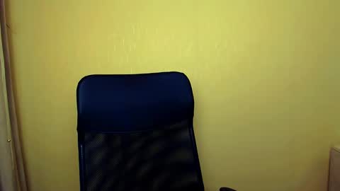 Luna online show from 01/24/25, 08:34