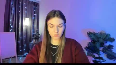 Luna online show from 02/12/26, 04:18