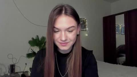 Luna online show from 02/26/26, 11:42