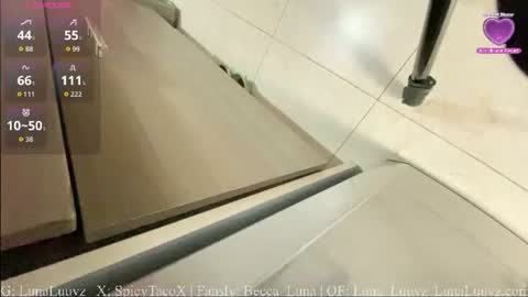 Luna Luuvz online show from 06/15/26, 04:15