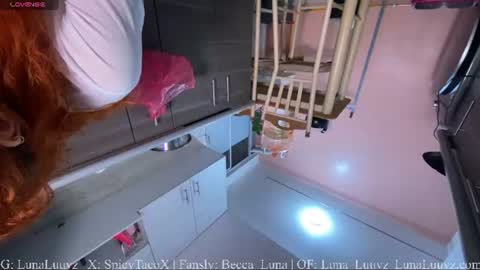 Luna Luuvz online show from 07/11/26, 06:05