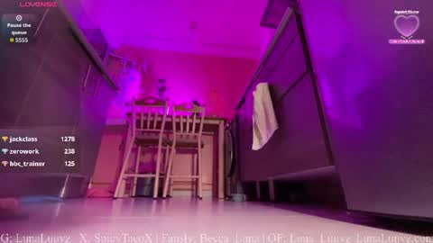 Luna Luuvz online show from 07/15/26, 06:40