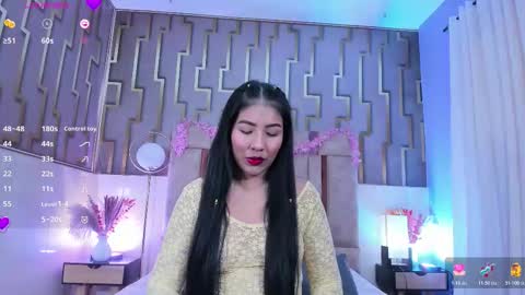 LUNA online show from 02/03/26, 04:32