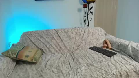 Snapshot of luna_monroee chatting on 07/24/26, 02:37 Lunaa online show from 07/24/26, 02:37