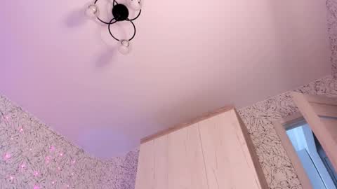 Snapshot of luna_moran chatting on 03/07/25, 07:08 Lina online show from 03/07/25, 07:08