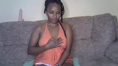 luna_peachy online show from 07/16/26, 12:27