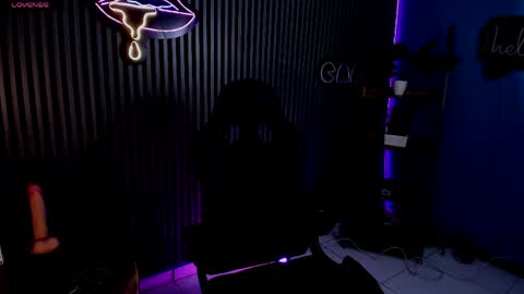 Snapshot of luna_roose1 chatting on 04/28/26, 12:54 Luna Rosse online show from 04/28/26, 12:54