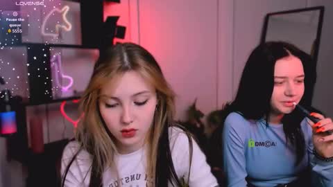 Snapshot of luna_tin chatting on 11/26/25, 05:52 Luna online show from 11/26/25, 05:52