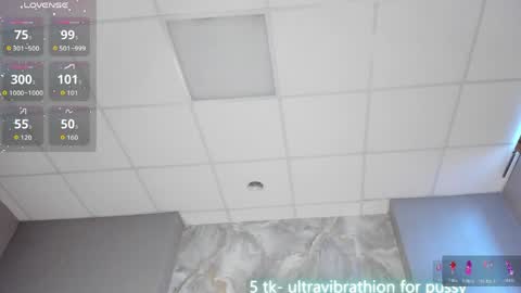 Luna online show from 04/05/26, 11:07