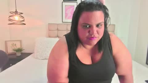 Snapshot of luna_vixen1 chatting on 03/01/26, 07:05 LUNA VIXEN online show from 03/01/26, 07:05