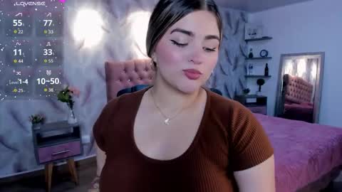 Snapshot of luna_volk chatting on 11/16/25, 03:01 Luna online show from 11/16/25, 03:01