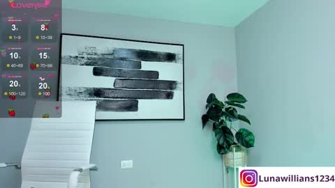 luna online show from 02/20/25, 03:52