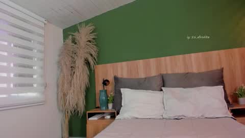 luna online show from 11/13/25, 12:15