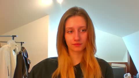 Snapshot of luna_xsensual chatting on 02/26/25, 07:53 L U N A  online show from 02/26/25, 07:53